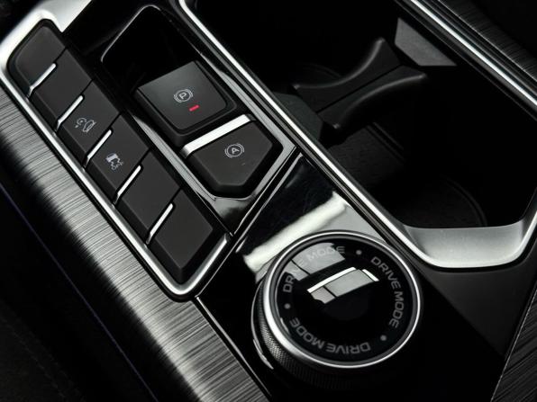 Geely Tugella I Рестайлинг с пробегом 2022 года, цена 2 999 000 рублей, 53516 км, внедорожник, Автокод Объявления
