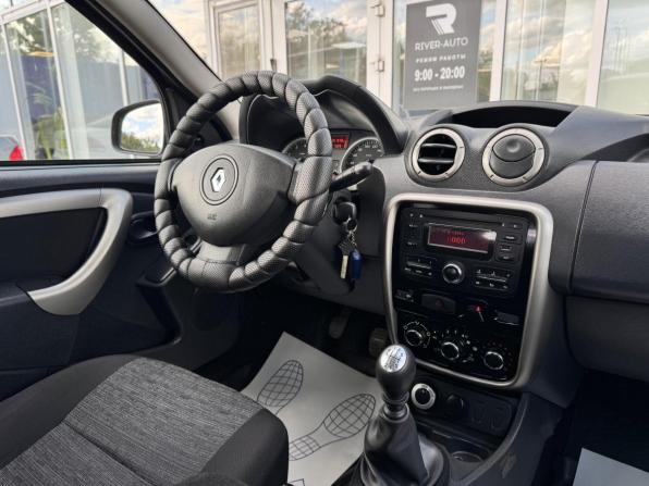 Renault Duster I с пробегом 2014 года, цена 915 000 рублей, 152002 км, внедорожник, Автокод Объявления