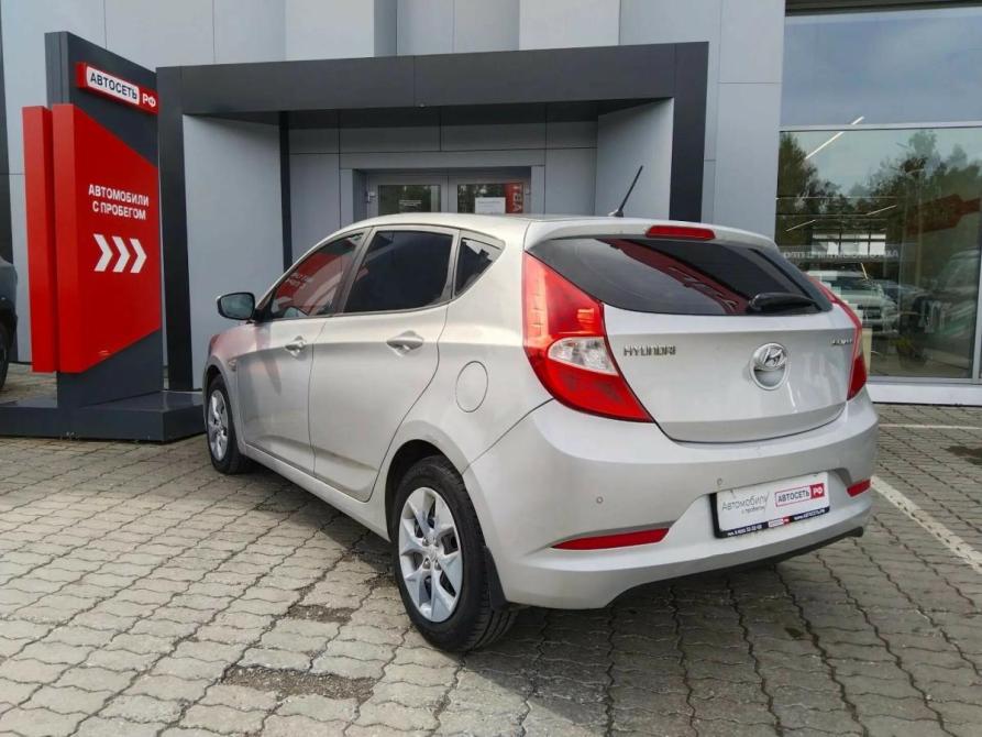 Hyundai Solaris I Рестайлинг Набережные Челны  - изображение 18