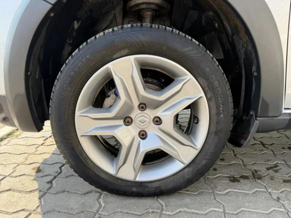 Renault Logan II Рестайлинг с пробегом 2021 года, цена 1 102 100 рублей, 123203 км, седан, Автокод Объявления