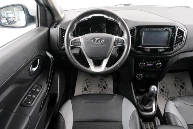 Lada (ВАЗ) XRAY I с пробегом 2018 года, цена 949 000 рублей, 69000 км, хэтчбек, Автокод Объявления
