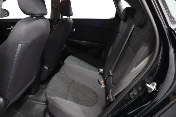 Kia Rio III Рестайлинг с пробегом 2015 года, цена 899 000 рублей, 140000 км, хэтчбек, Автокод Объявления