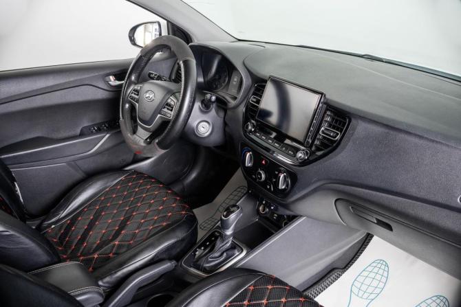 Hyundai Solaris II Рестайлинг с пробегом 2020 года, цена 1 339 000 рублей, 224000 км, седан, Автокод Объявления