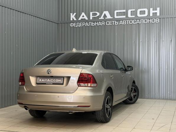 Volkswagen Polo V Рестайлинг с пробегом 2016 года, цена 999 000 рублей, 165730 км, седан, Автокод Объявления