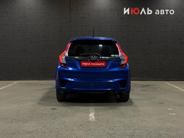 Honda Fit III с пробегом 2016 года, цена 900 000 рублей, 204303 км, хэтчбек, Автокод Объявления