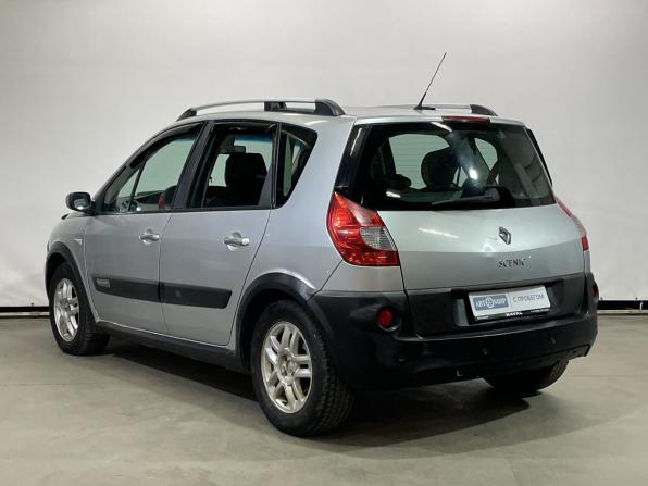 Renault Scenic II Рестайлинг с пробегом 2007 года, цена 440 000 рублей, 267000 км, компактвэн, Автокод Объявления