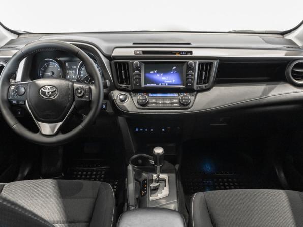 Toyota RAV4 IV (XA40) Рестайлинг с пробегом 2017 года, цена 2 359 658 рублей, 120767 км, внедорожник, Автокод Объявления