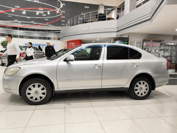 Skoda Octavia II (A5) Рестайлинг с пробегом 2012 года, цена 580 000 рублей, 255122 км, лифтбек, Автокод Объявления