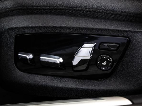 BMW 7 серии VI (G11/G12) Рестайлинг с пробегом 2019 года, цена 4 206 510 рублей, 268000 км, седан, Автокод Объявления