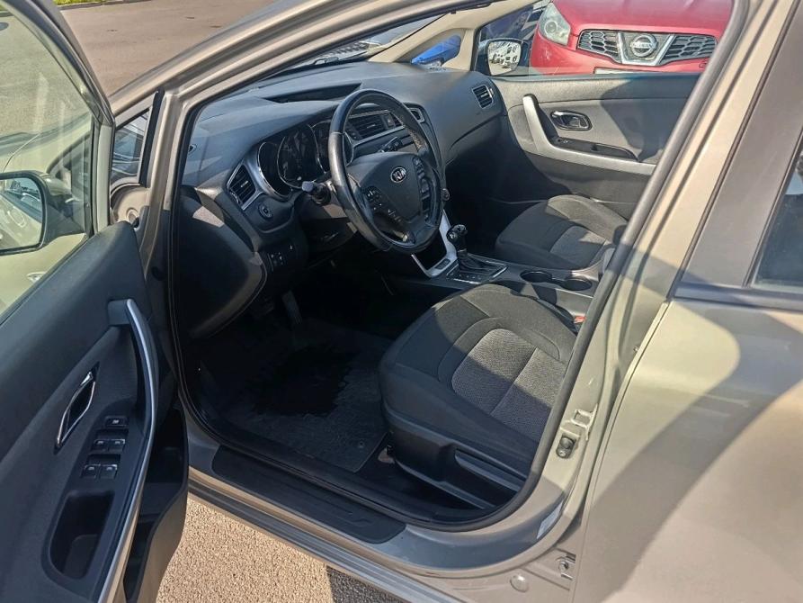 Kia Ceed II Рестайлинг Санкт-Петербург  - изображение 7