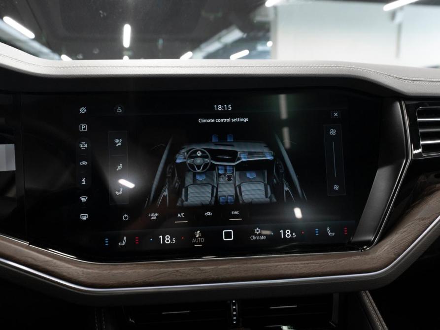 Volkswagen Touareg III Рестайлинг Москва  - изображение 19