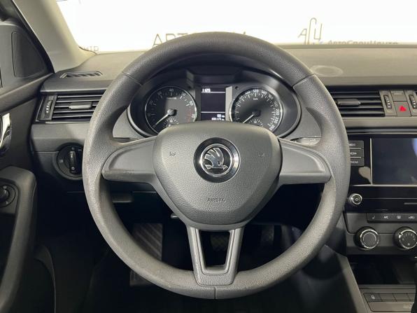 Skoda Octavia III (A7) Рестайлинг с пробегом 2017 года, цена 1 439 000 рублей, 158115 км, лифтбек, Автокод Объявления