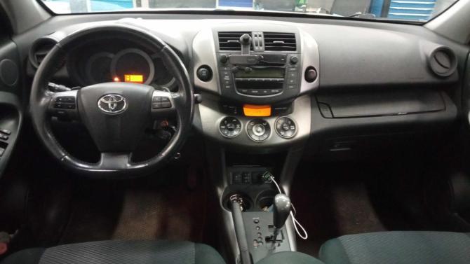 Toyota RAV4 III (XA30) Рестайлинг с пробегом 2011 года, цена 988 000 рублей, 327082 км, внедорожник, Автокод Объявления