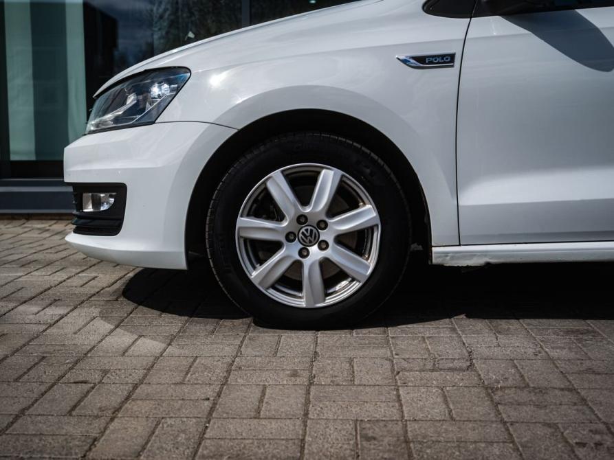 Volkswagen Polo V Рестайлинг Курган  - изображение 10