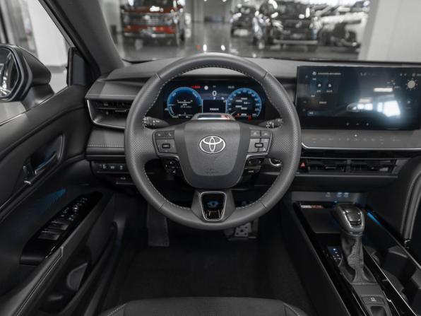 Toyota Camry IX (XV80) China Market с пробегом 2026 года, цена 4 400 000 рублей, 21 км, седан, Автокод Объявления