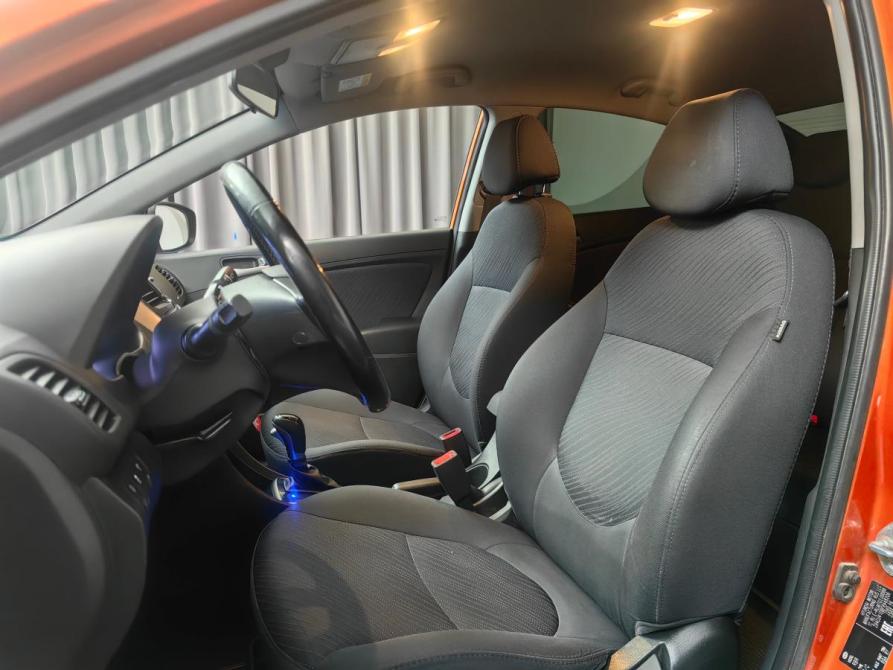 Hyundai Solaris I Рестайлинг Москва  - изображение 9