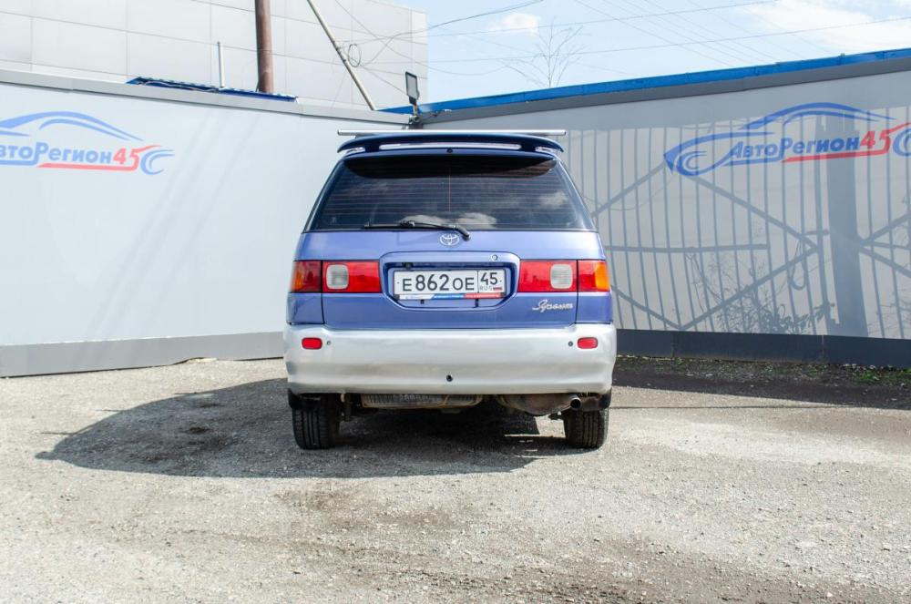 Toyota Ipsum I (M10) Курган  - изображение 3