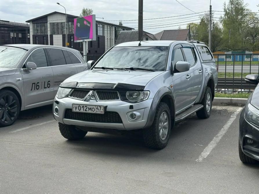 Mitsubishi L200 IV Санкт-Петербург  - изображение 1