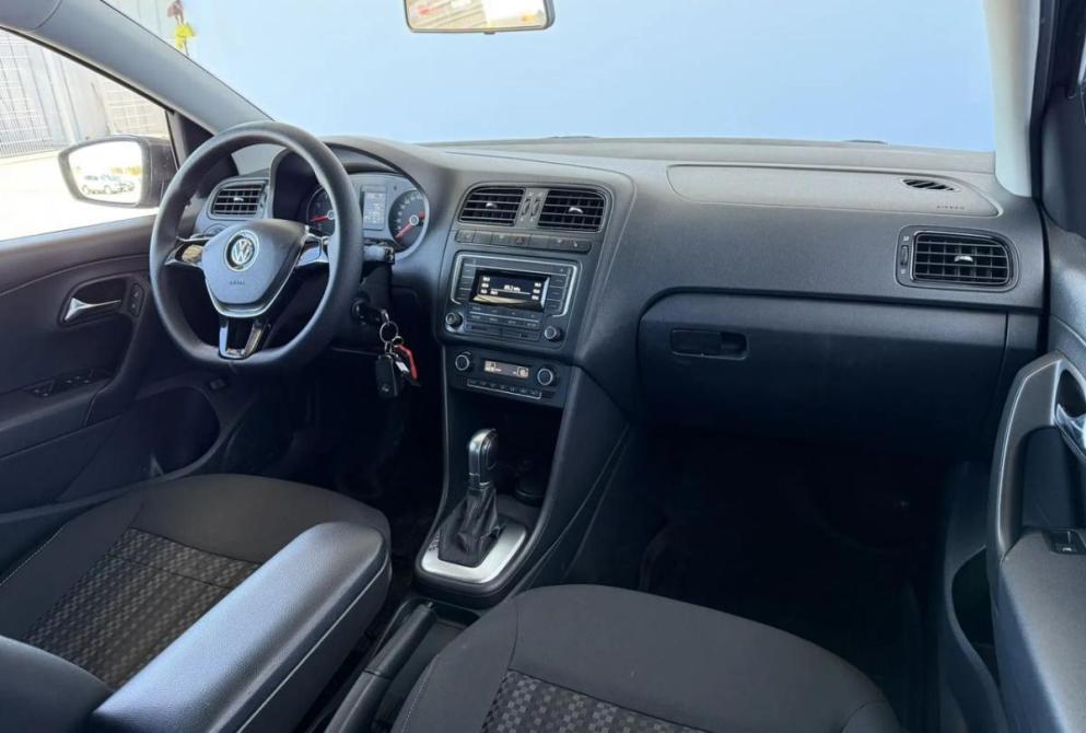 Volkswagen Polo V Рестайлинг Киров  - изображение 11