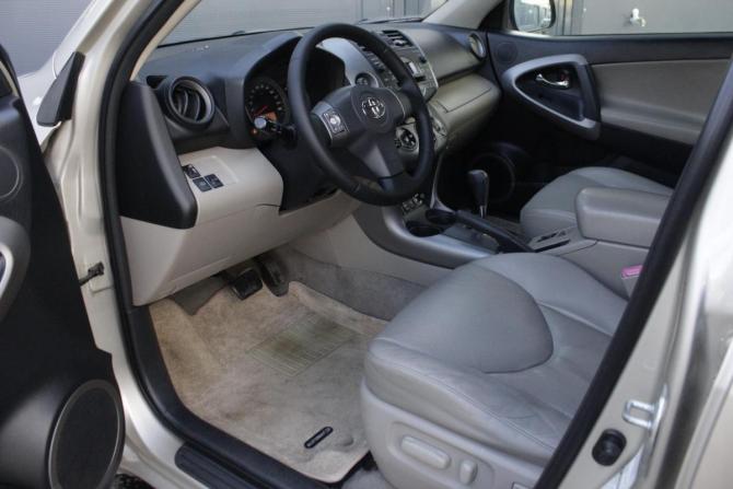 Toyota RAV4 III (XA30) с пробегом 2008 года, цена 1 245 000 рублей, 245974 км, внедорожник, Автокод Объявления