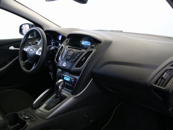 Ford Focus III с пробегом 2013 года, цена 470 000 рублей, 255000 км, хэтчбек, Автокод Объявления