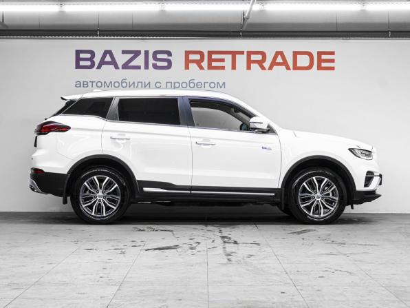 Geely Atlas Pro с пробегом 2023 года, цена 2 080 000 рублей, 27268 км, внедорожник, Автокод Объявления
