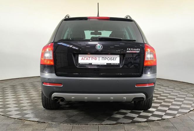 Skoda Octavia II (A5) Рестайлинг с пробегом 2012 года, цена 1 135 000 рублей, 206522 км, универсал, Автокод Объявления