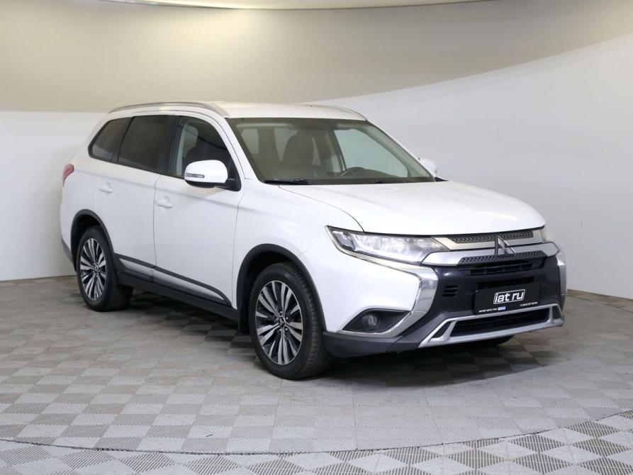 Mitsubishi Outlander III Рестайлинг 3 Санкт-Петербург  - изображение 3