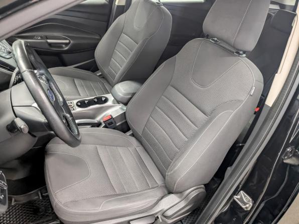 Ford Kuga II с пробегом 2016 года, цена 1 595 000 рублей, 75537 км, внедорожник, Автокод Объявления