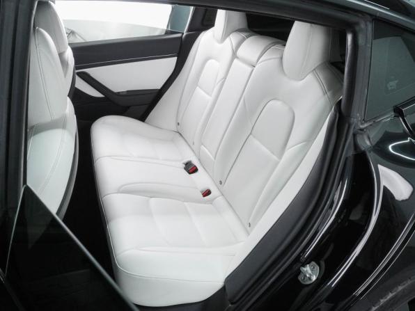 Tesla Model 3 I с пробегом 2018 года, цена 2 815 000 рублей, 144896 км, седан, Автокод Объявления