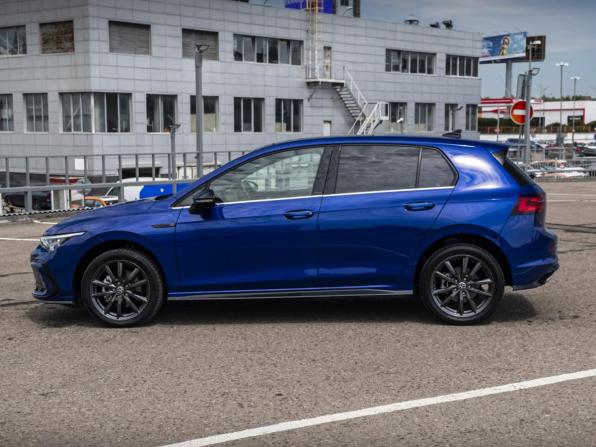 Volkswagen Golf VIII с пробегом 2020 года, цена 2 848 000 рублей, 32100 км, хэтчбек, Автокод Объявления