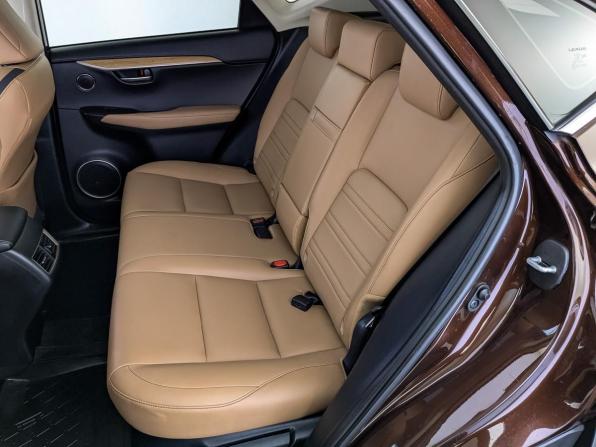 Lexus NX I с пробегом 2015 года, цена 2 480 000 рублей, 153189 км, внедорожник, Автокод Объявления