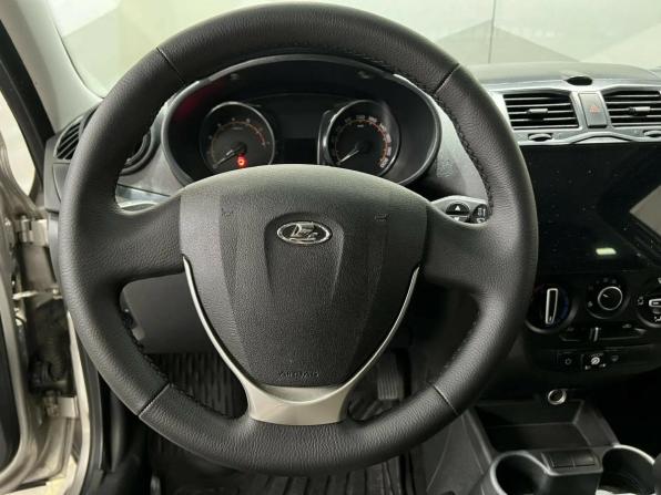 Lada (ВАЗ) Granta I Рестайлинг с пробегом 2022 года, цена 800 000 рублей, 35527 км, хэтчбек, Автокод Объявления