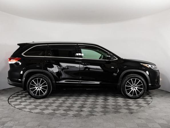 Toyota Highlander III (XU50) Рестайлинг с пробегом 2018 года, цена 3 999 000 рублей, 52105 км, внедорожник, Автокод Объявления