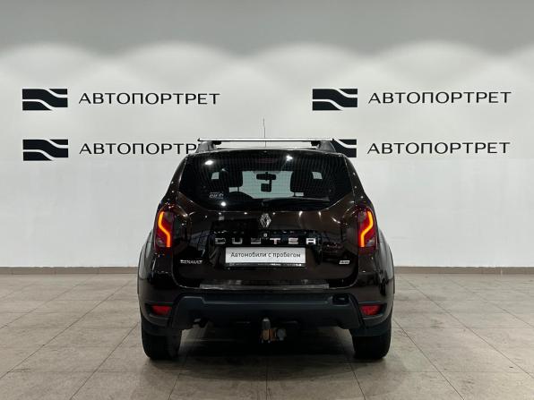 Renault Duster I Рестайлинг с пробегом 2017 года, цена 899 000 рублей, 262547 км, внедорожник, Автокод Объявления