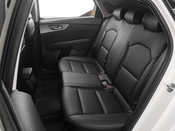 Kia K3 II с пробегом 2020 года, цена 2 199 000 рублей, 63795 км, седан, Автокод Объявления