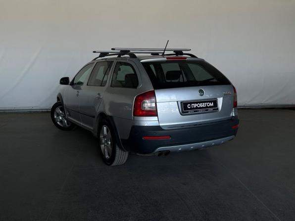 Skoda Octavia II (A5) Рестайлинг с пробегом 2013 года, цена 780 000 рублей, 242000 км, универсал, Автокод Объявления