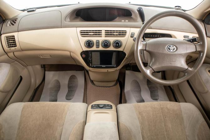 Toyota Vista V (V50) с пробегом 2002 года, цена 629 000 рублей, 300000 км, универсал, Автокод Объявления