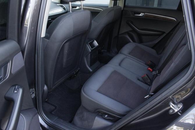 Audi Q5 I (8R) с пробегом 2009 года, цена 1 350 000 рублей, 256147 км, внедорожник, Автокод Объявления