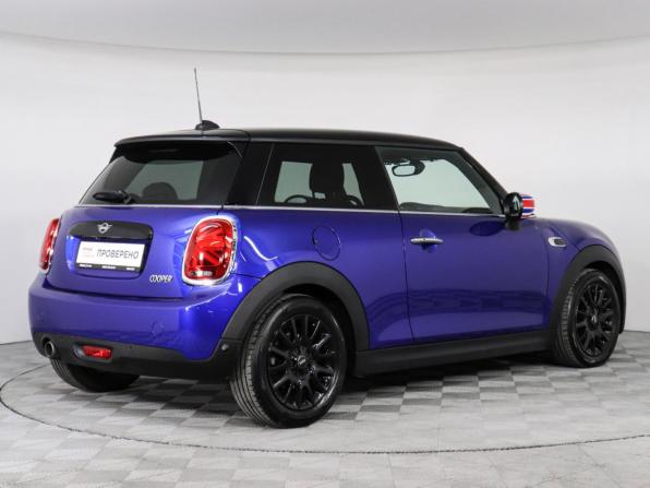Mini Hatch III (F55/F56) Рестайлинг с пробегом 2021 года, цена 2 440 000 рублей, 48000 км, хэтчбек, Автокод Объявления