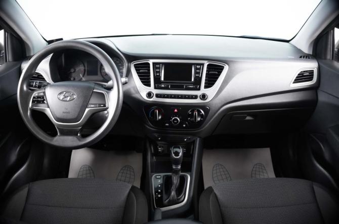 Hyundai Solaris II с пробегом 2019 года, цена 1 249 000 рублей, 263258 км, седан, Автокод Объявления