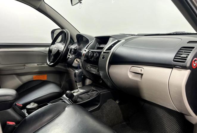Mitsubishi Pajero Sport II с пробегом 2011 года, цена 1 900 000 рублей, 102287 км, внедорожник, Автокод Объявления