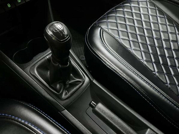 Skoda Rapid I с пробегом 2015 года, цена 992 611 рублей, 128457 км, лифтбек, Автокод Объявления