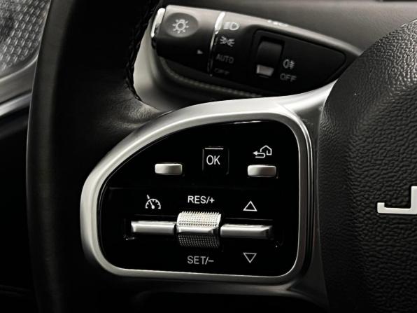 JETOUR X70+ I Рестайлинг с пробегом 2024 года, цена 2 270 000 рублей, 32400 км, внедорожник, Автокод Объявления