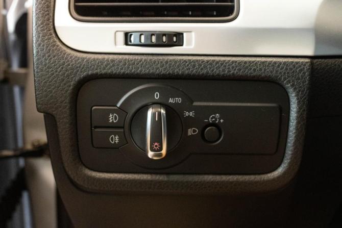 Volkswagen Touareg II с пробегом 2013 года, цена 2 089 000 рублей, 179923 км, внедорожник, Автокод Объявления