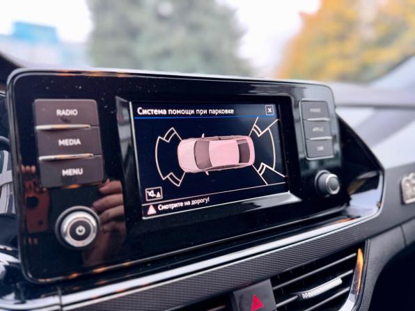 Volkswagen Polo VI с пробегом 2020 года, цена 1 349 000 рублей, 163000 км, лифтбек, Автокод Объявления