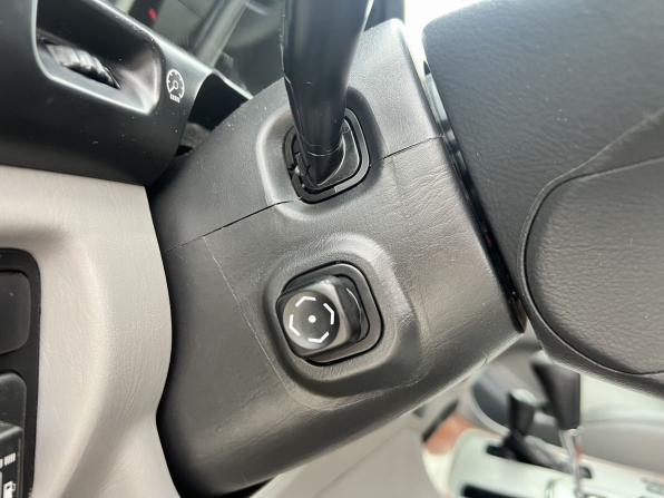 Toyota Land Cruiser 100 Series Рестайлинг 2 с пробегом 2006 года, цена 1 650 000 рублей, 510000 км, внедорожник, Автокод Объявления