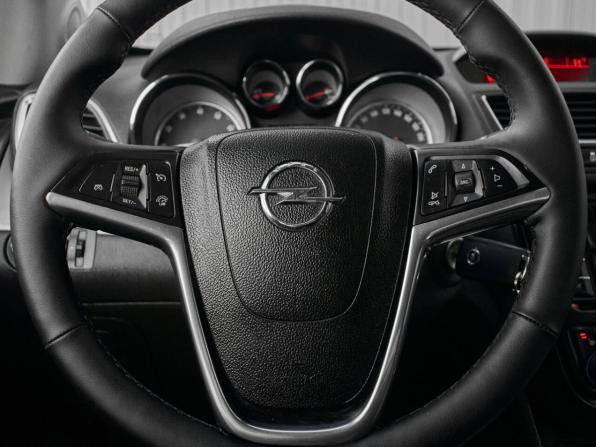 Opel Mokka I с пробегом 2014 года, цена 1 150 000 рублей, 140753 км, внедорожник, Автокод Объявления