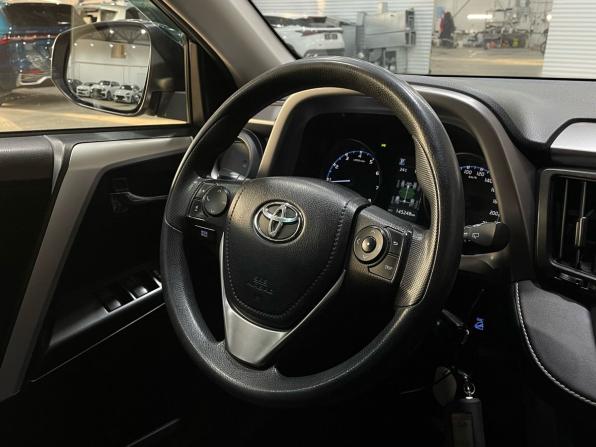 Toyota RAV4 IV (XA40) Рестайлинг с пробегом 2016 года, цена 2 030 000 рублей, 145248 км, внедорожник, Автокод Объявления