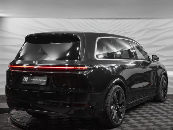 Новый Li Auto (Lixiang) L9 I Рестайлинг 2025 года, цена 11 790 000 рублей, внедорожник, Автокод Объявления